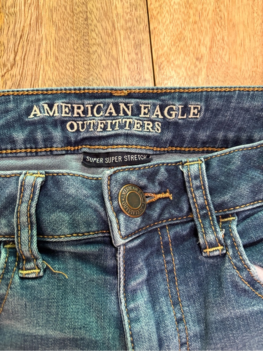 American Eagle Outfitters Dark Blue Distressed Skinny Jeans - Picture 3 of 4